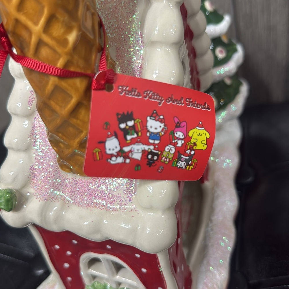 Blue Sky Clayworks Hello Kitty & Friends Red Christmas Gingerbread Candle House - Picture 8 of 14